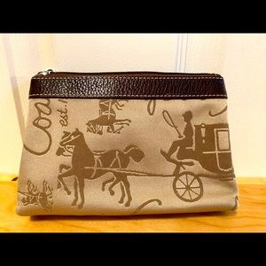 Coach traditional Coach wristlet